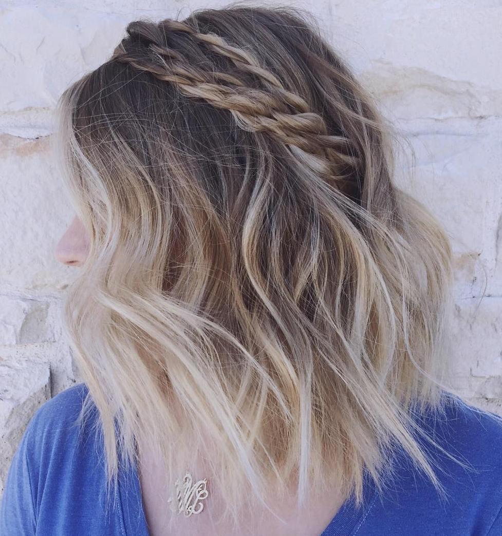 Trança corda com efeito torcido em cabelo curto