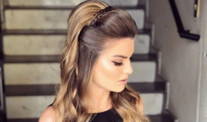 Estilos de Penteados com Topete